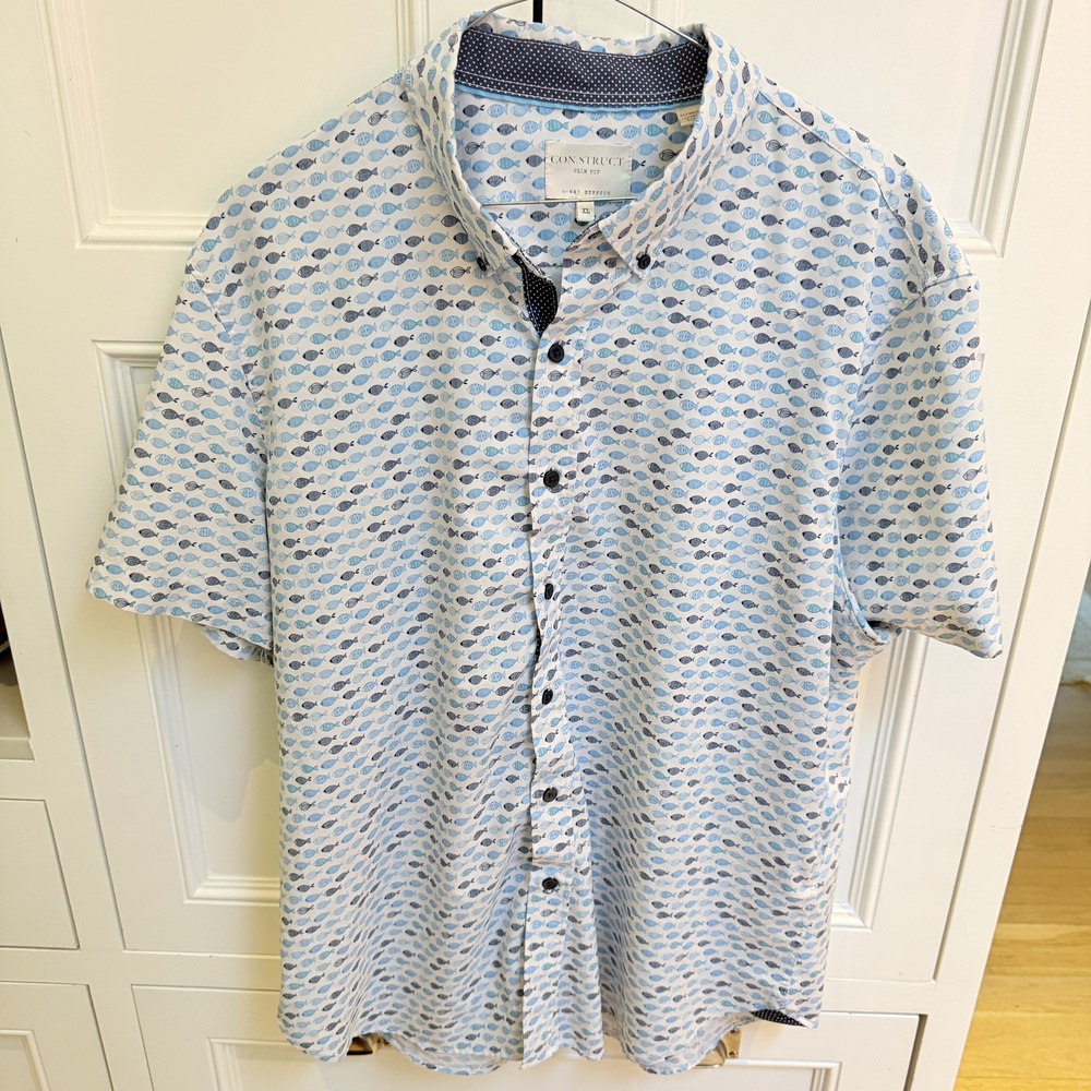 Con.Struct fish pattern slim fit short sleeve shirt